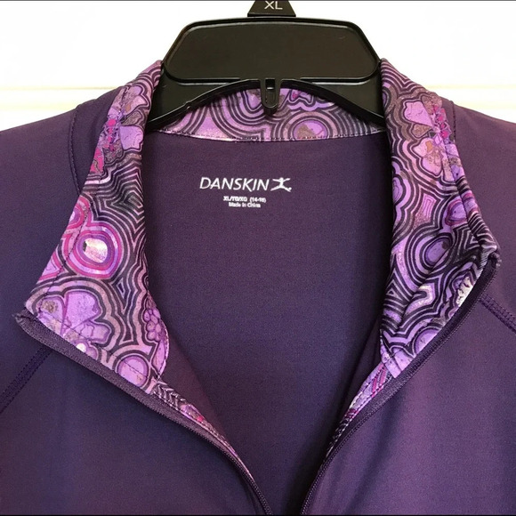 Danskin Women’s XL Workout Jacket Purple Full Zip - Picture 3 of 4